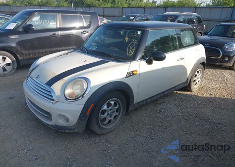 2013 Mini Hardtop Cooper из США, поврежденный, VIN WMWSU3C5XDT687396